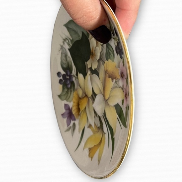 St. Martin Email De Limoges Spring Flower Porcelain Plate - Picture 7 of 7